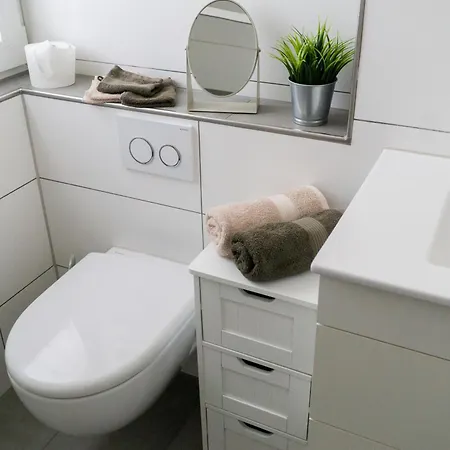 Moderne Nahe Sorpesee, Wlan, Parkplatz-haus Am Kraehenbach-sorpe Apartamento Sundern
